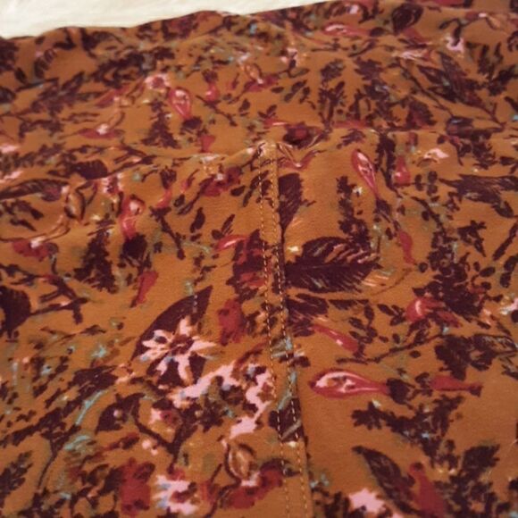Lularoe  colorful printed leggings - Picture 6 of 8